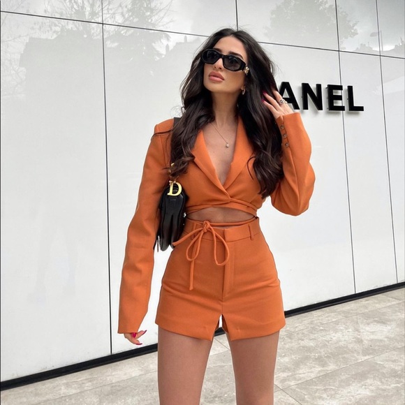 ZARA Tangerine Tied Crop Blazer - Picture 2 of 10